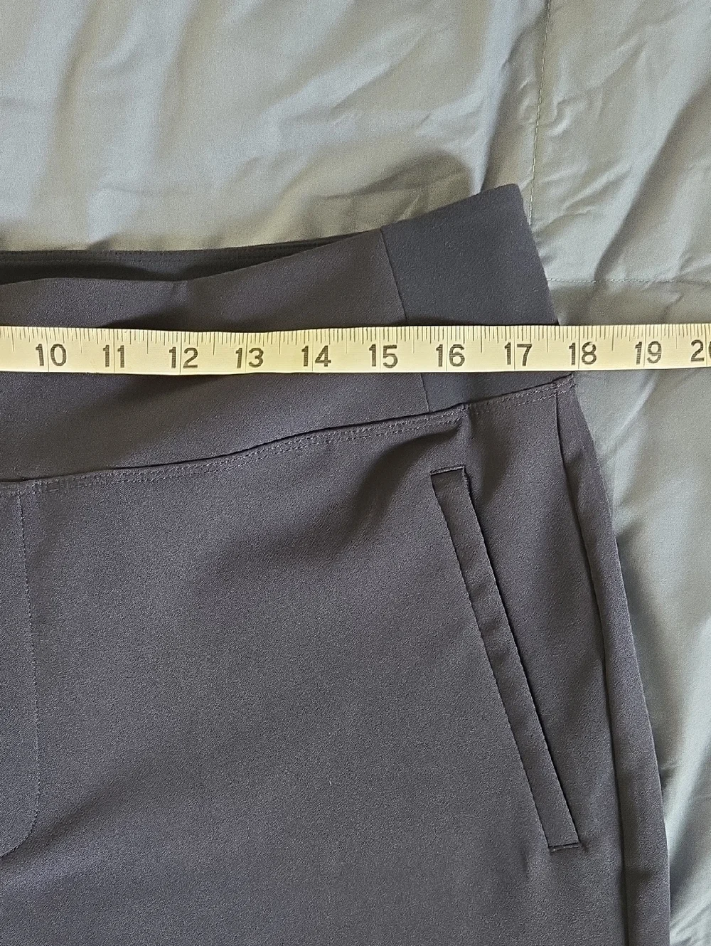 Athleta Women's Endless High Rise Pants Size 14T Blue. Like new! - Picture 6 of 10